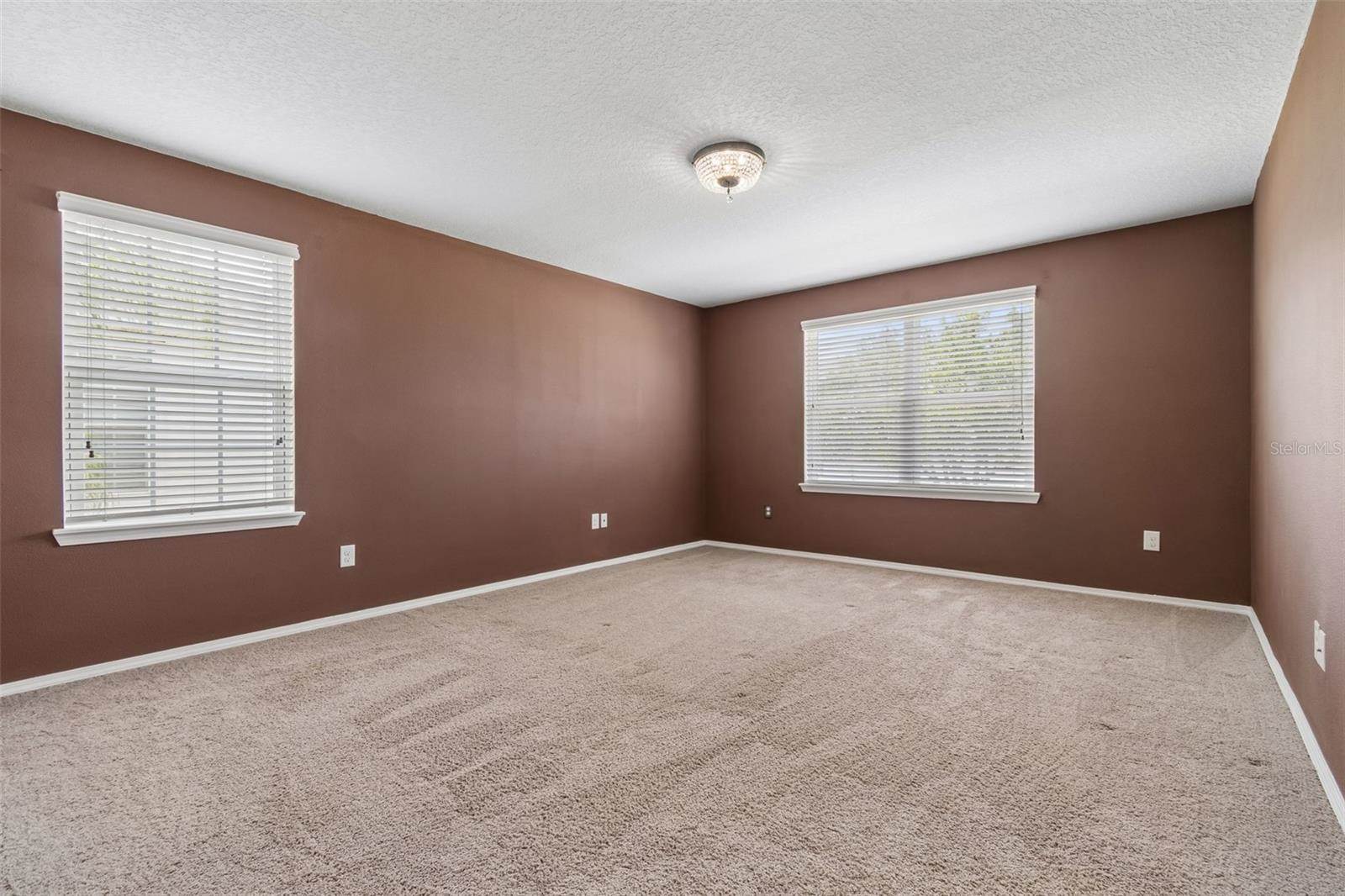 4768 White Sanderling Court, Tampa, FL 33619