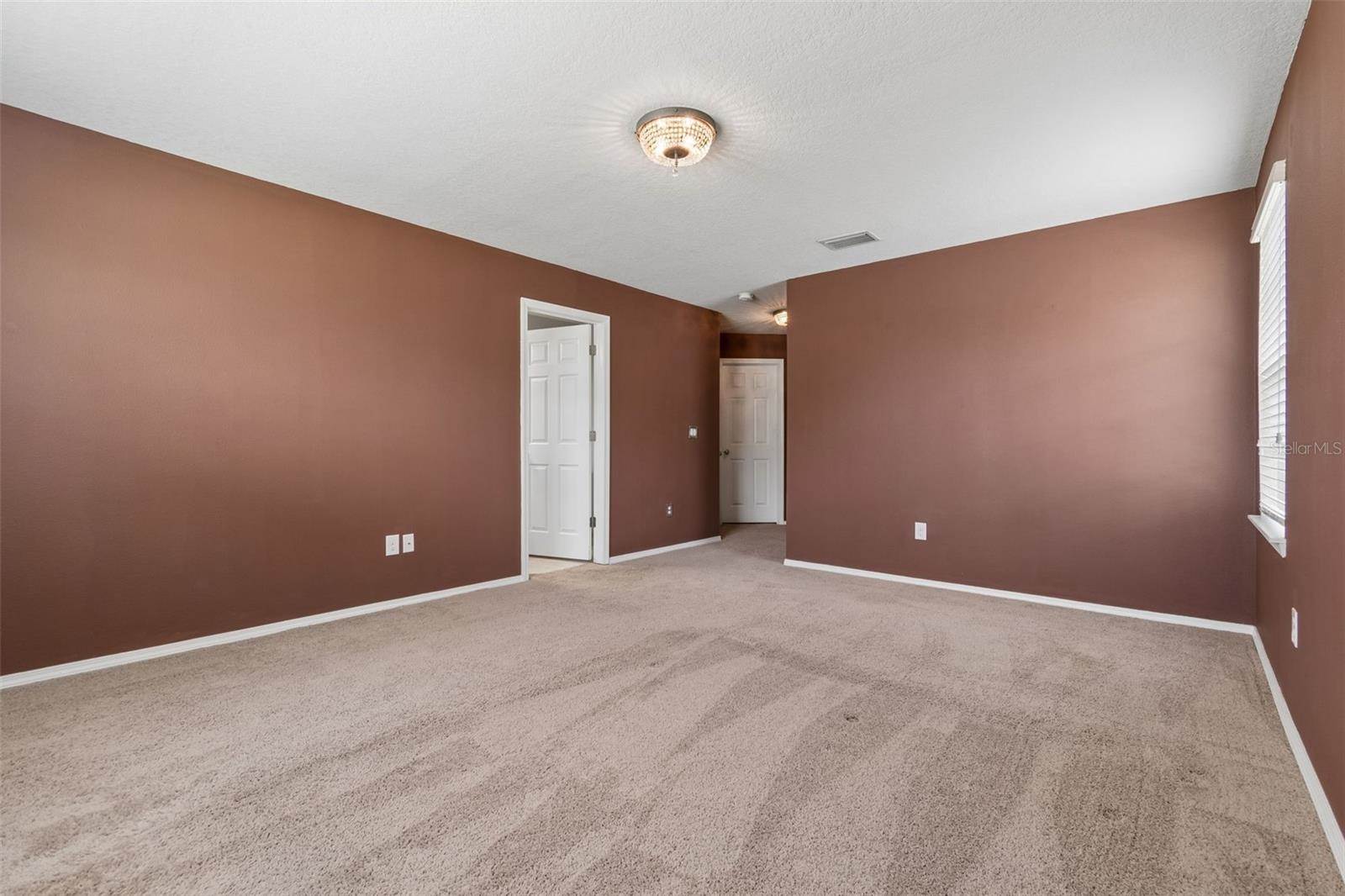 4768 White Sanderling Court, Tampa, FL 33619