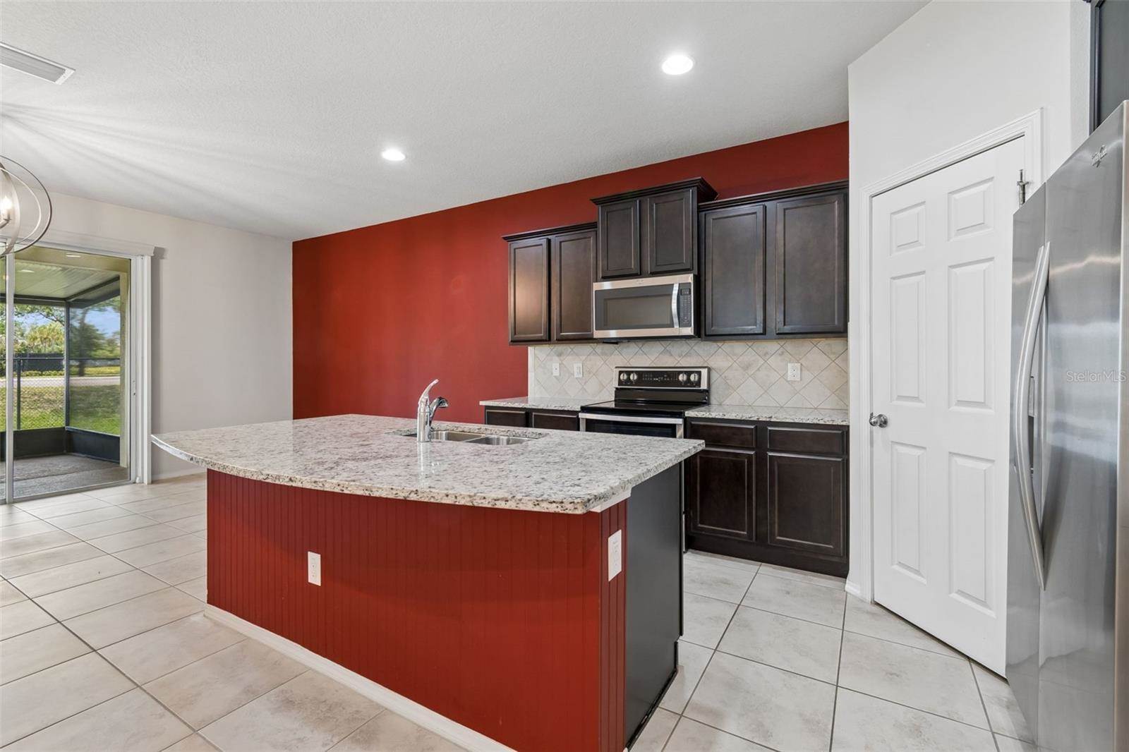 4768 White Sanderling Court, Tampa, FL 33619