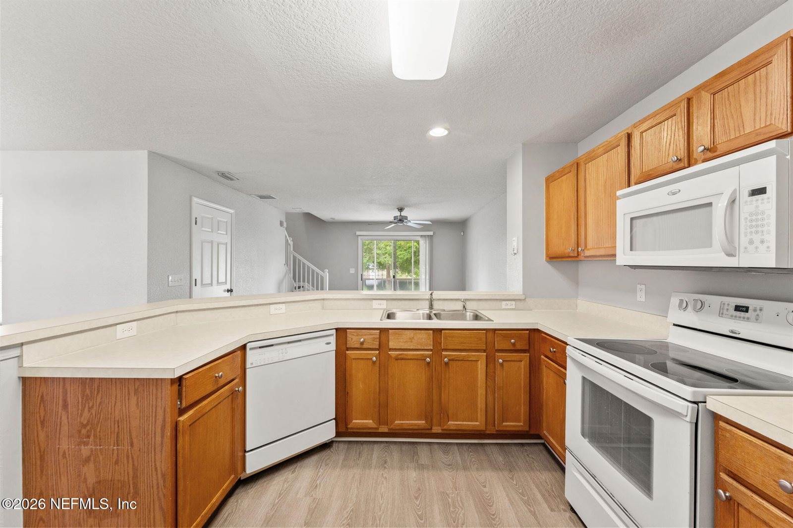 8550 Argyle Business Loop, Jacksonville, FL 32244