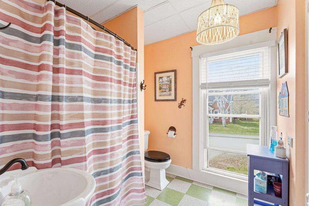 88 Pleasant Street, Dover-Foxcroft, ME 04426