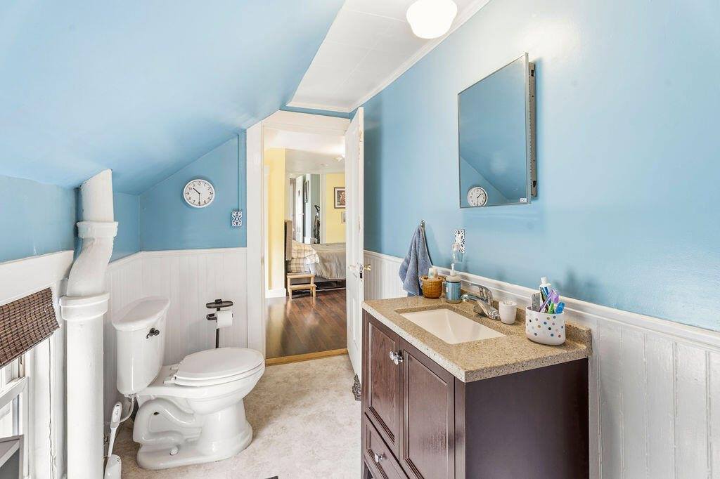 88 Pleasant Street, Dover-Foxcroft, ME 04426