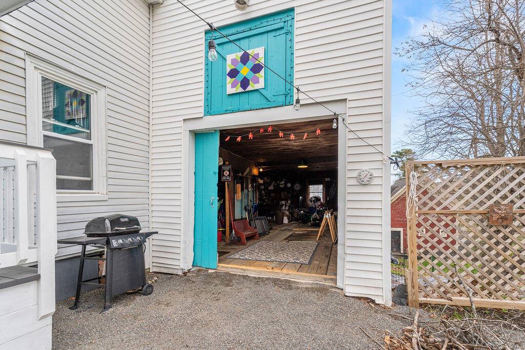 88 Pleasant Street, Dover-Foxcroft, ME 04426