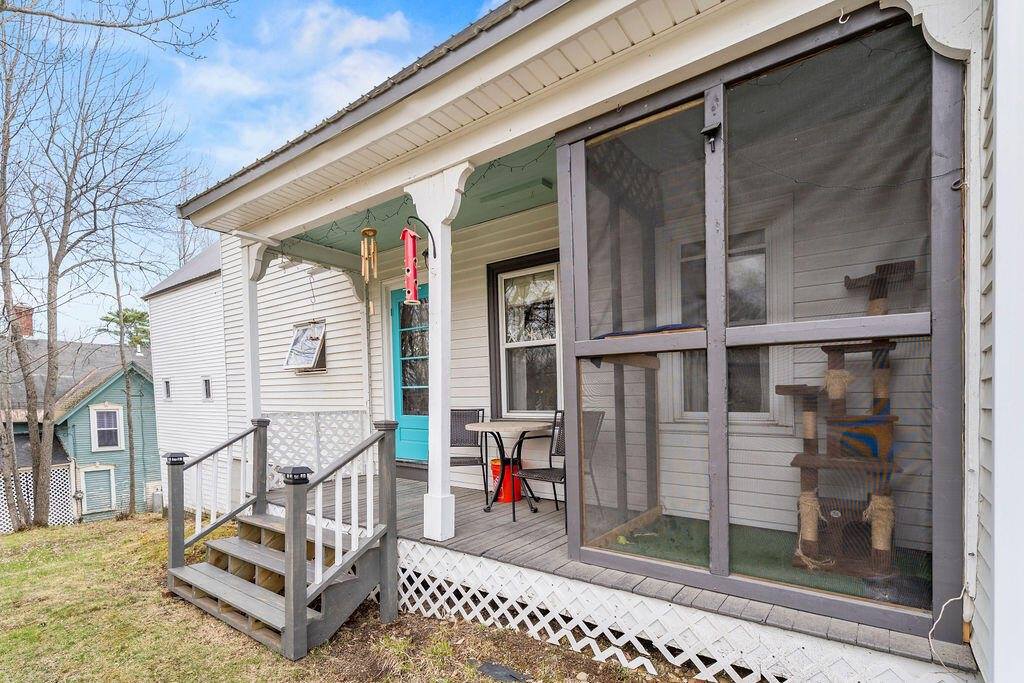 88 Pleasant Street, Dover-Foxcroft, ME 04426