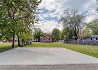 826 West Walworth Ave, Whitewater, WI 53190