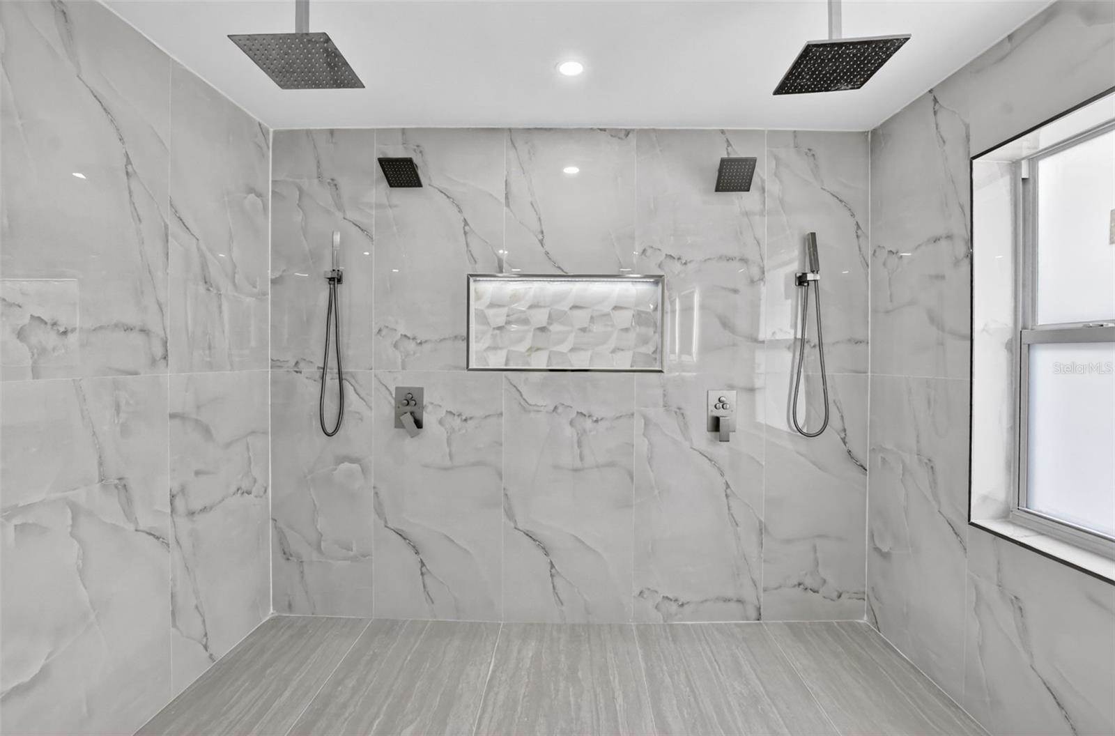 4701 NW 1ST Place, Deerfield Beach, FL 33442