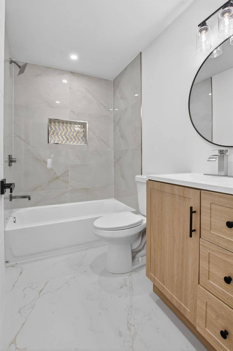 4701 NW 1ST Place, Deerfield Beach, FL 33442