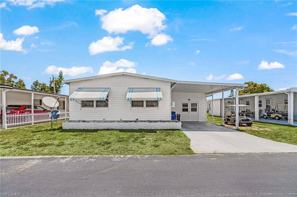 653 Future Dr, North Fort Myers, FL 33917