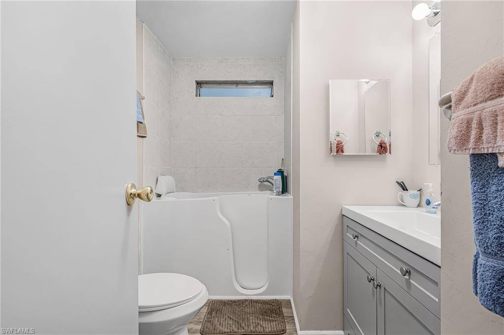 653 Future Dr, North Fort Myers, FL 33917