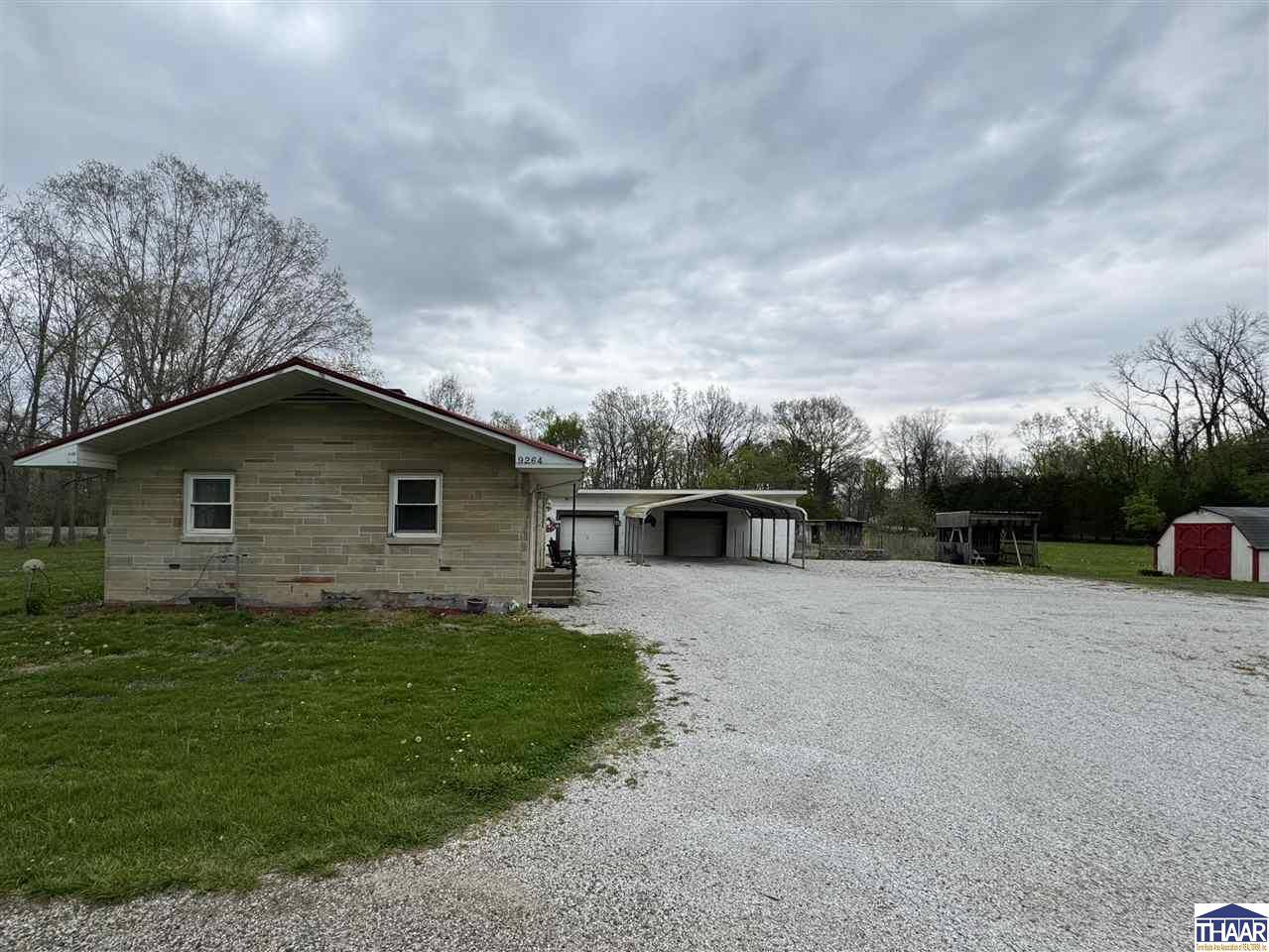 9264 South Singhurst, Terre Haute, IN 47802