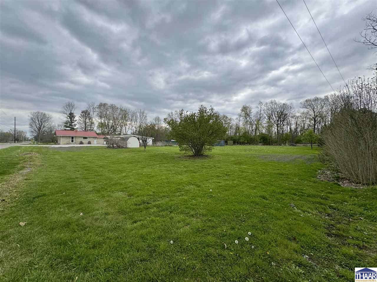 9264 South Singhurst, Terre Haute, IN 47802