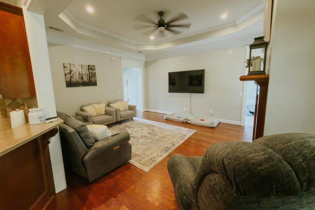 28 West Teddy Bear Lane, Waverly Hall, GA 31831