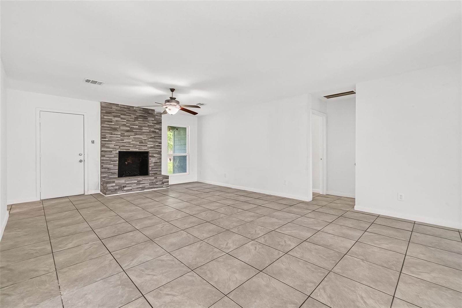 29311 Raestone St, Spring, TX 77386