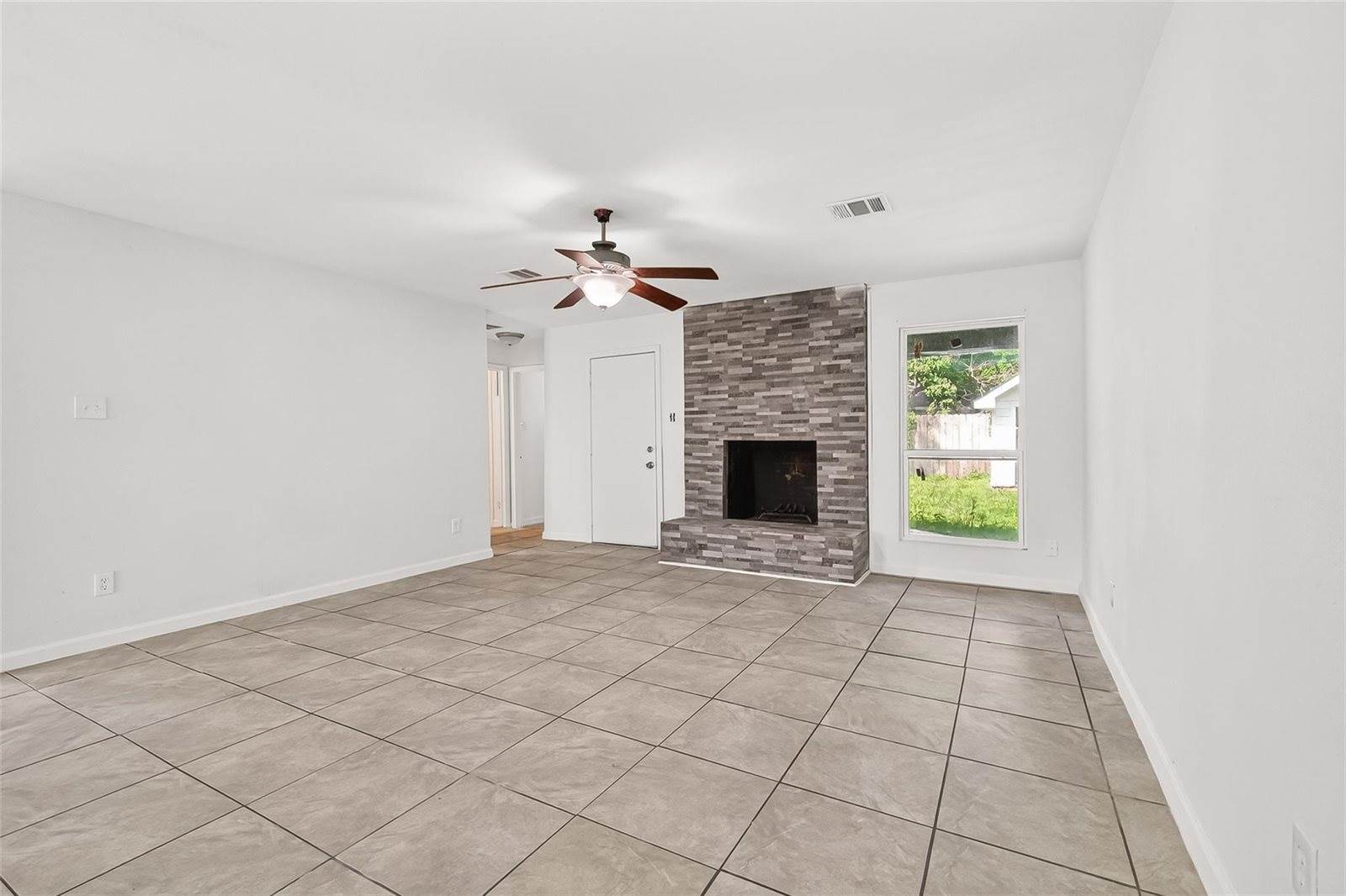 29311 Raestone St, Spring, TX 77386