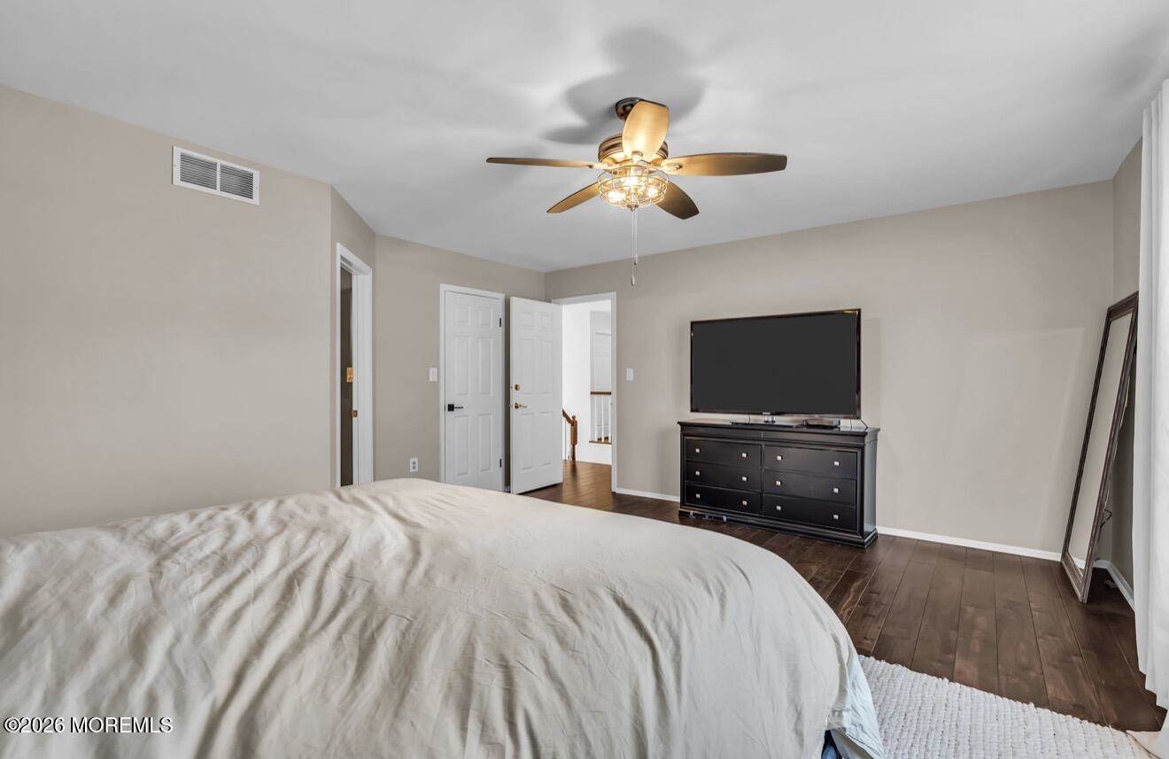 9 Jennifer Drive, Howell, NJ 07731