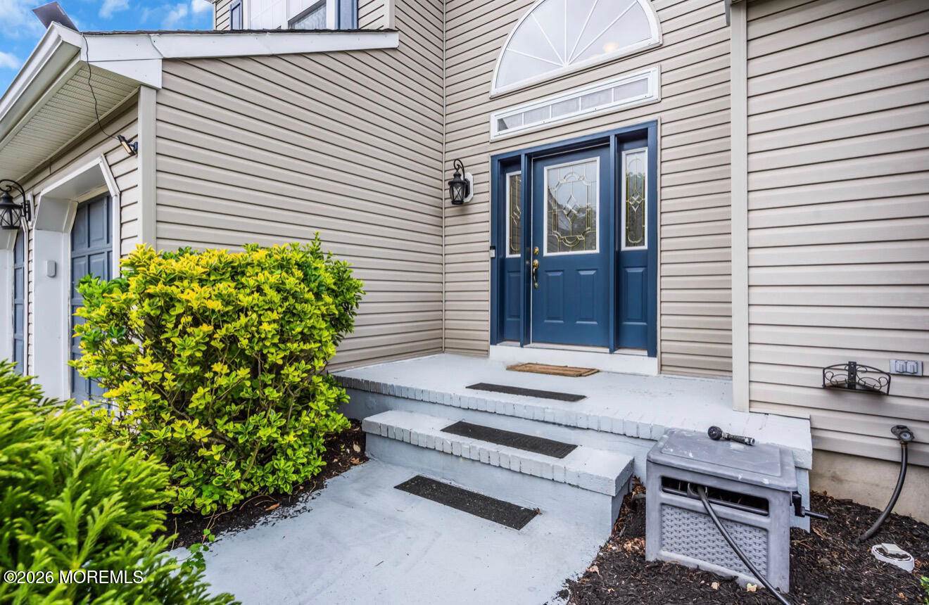 9 Jennifer Drive, Howell, NJ 07731