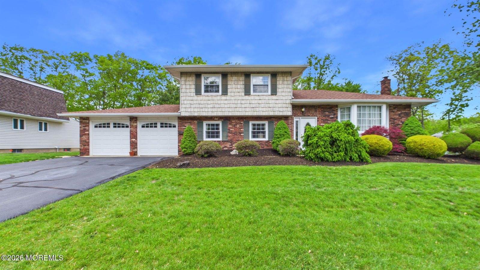 30 Livingston Drive, Howell, NJ 07731