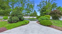 30 Livingston Drive, Howell, NJ 07731