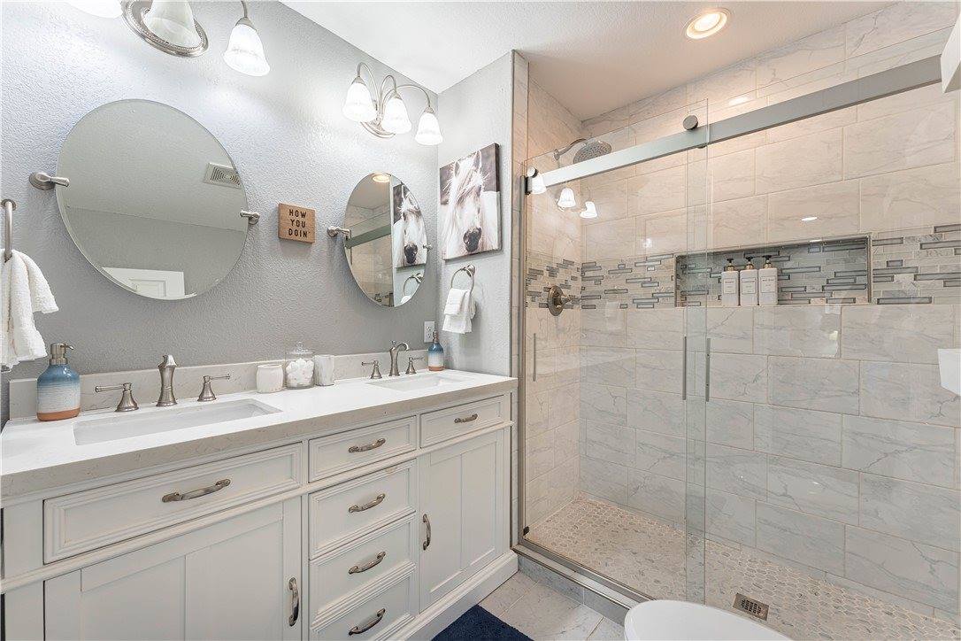 1103 Bella Vista Road, Bentonville, AR 72712