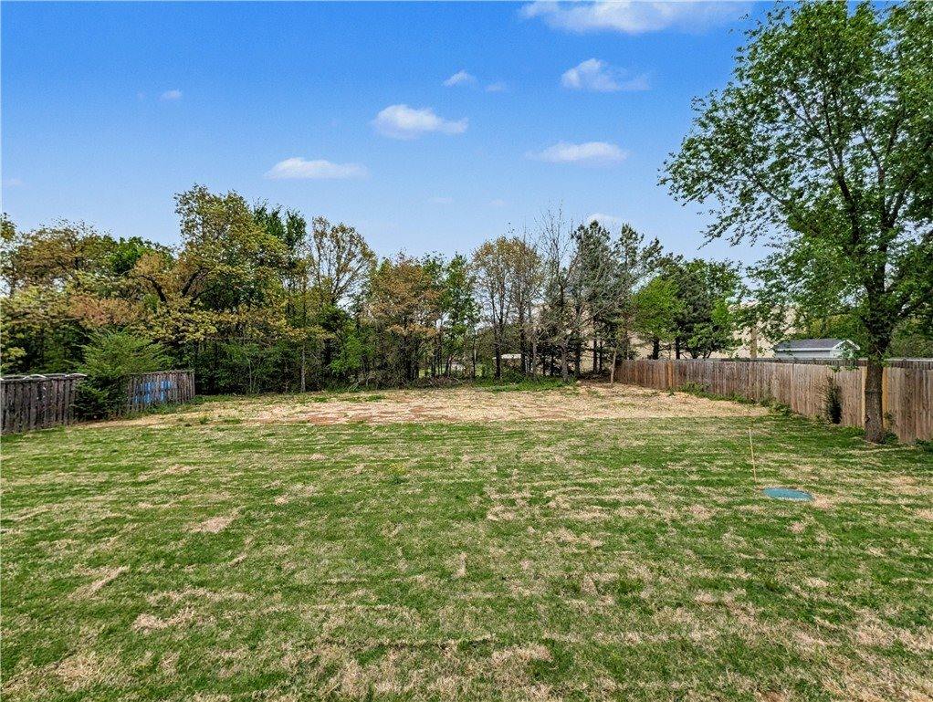 18 Hillswick Drive, Bella Vista, AR 72715