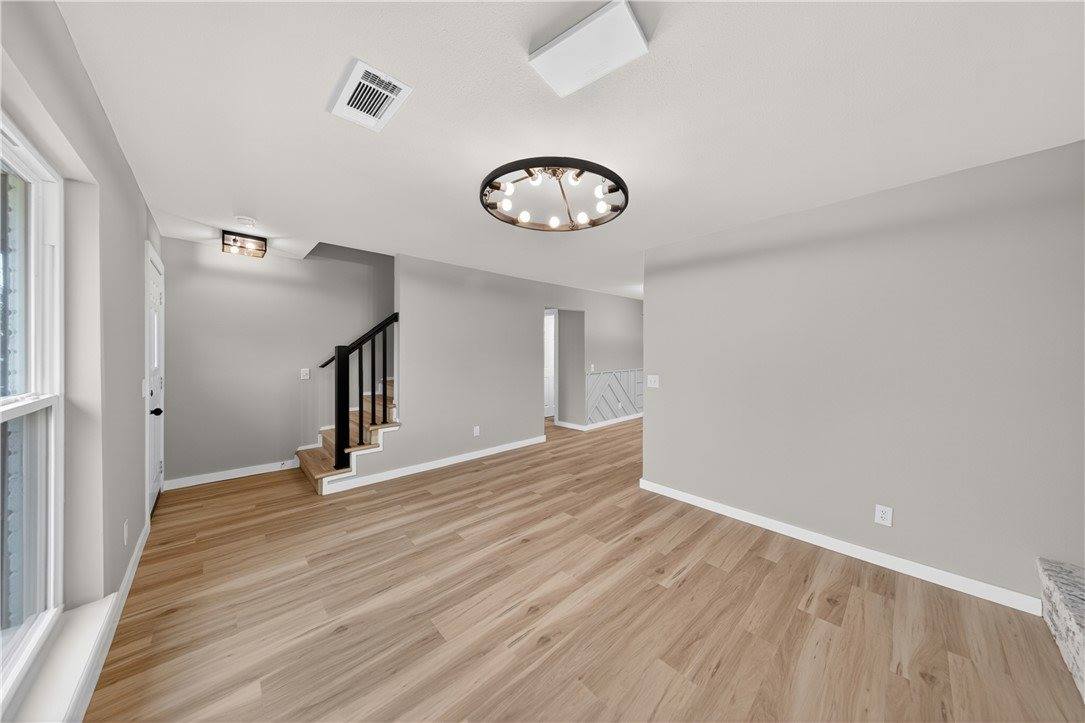 2107 Douglas Street, Bentonville, AR 72712