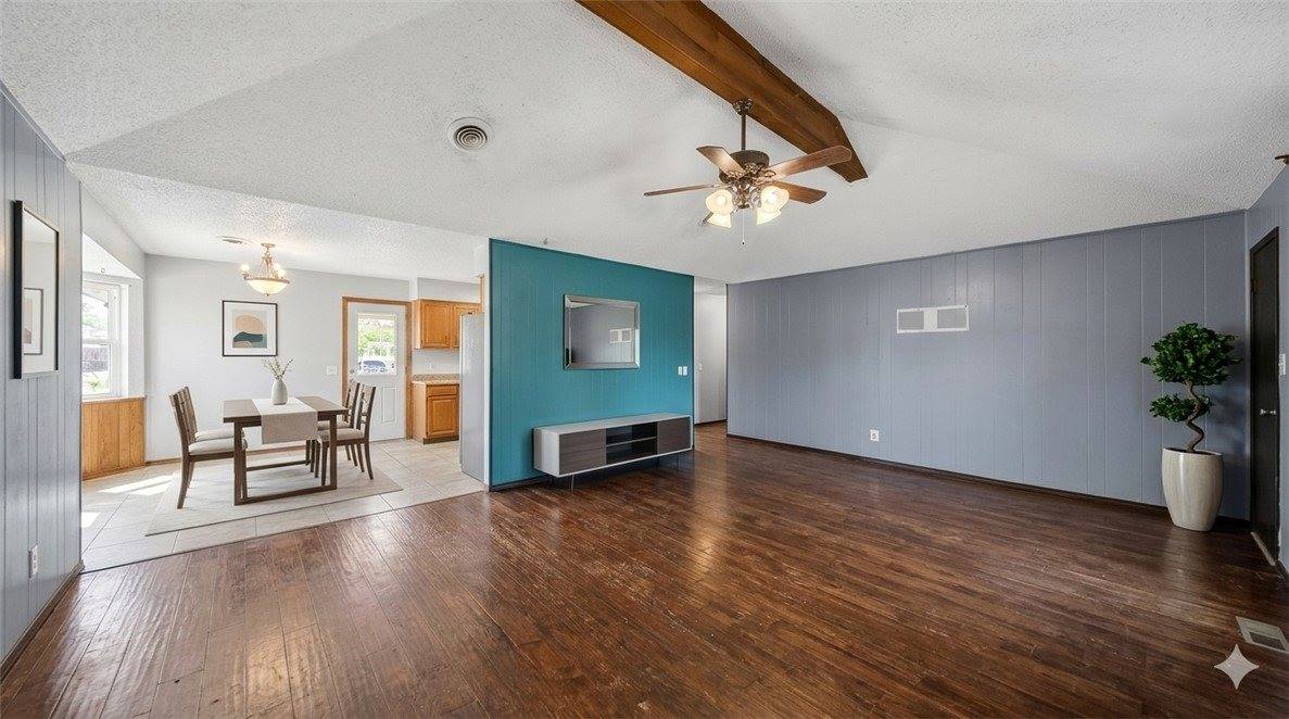 2211 West Olrich Street, Rogers, AR 72758