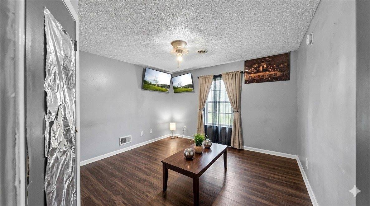 2211 West Olrich Street, Rogers, AR 72758
