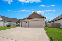 711 Merryfield Street, Bentonville, AR 72713