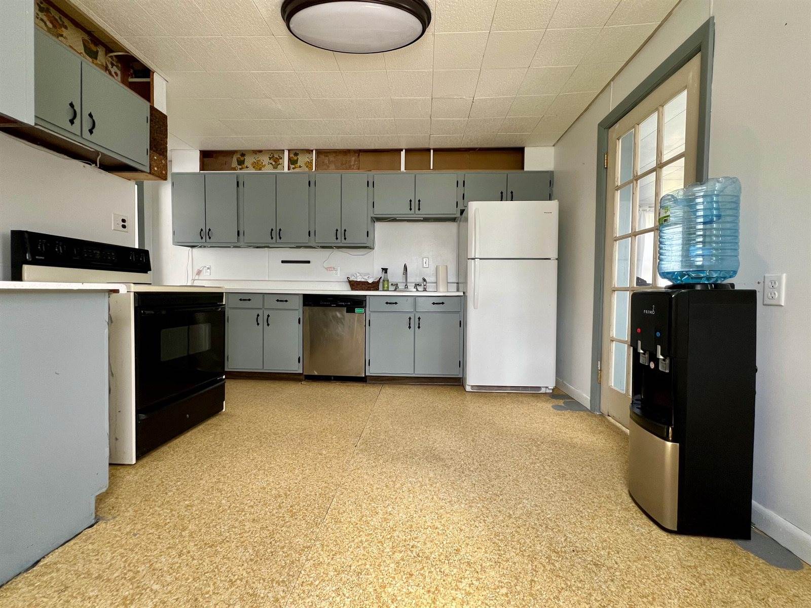 25 Elm Street, Houlton, ME 04730
