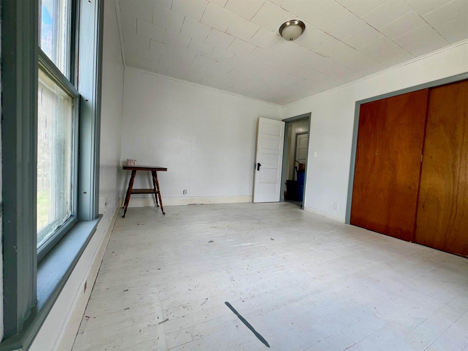 25 Elm Street, Houlton, ME 04730