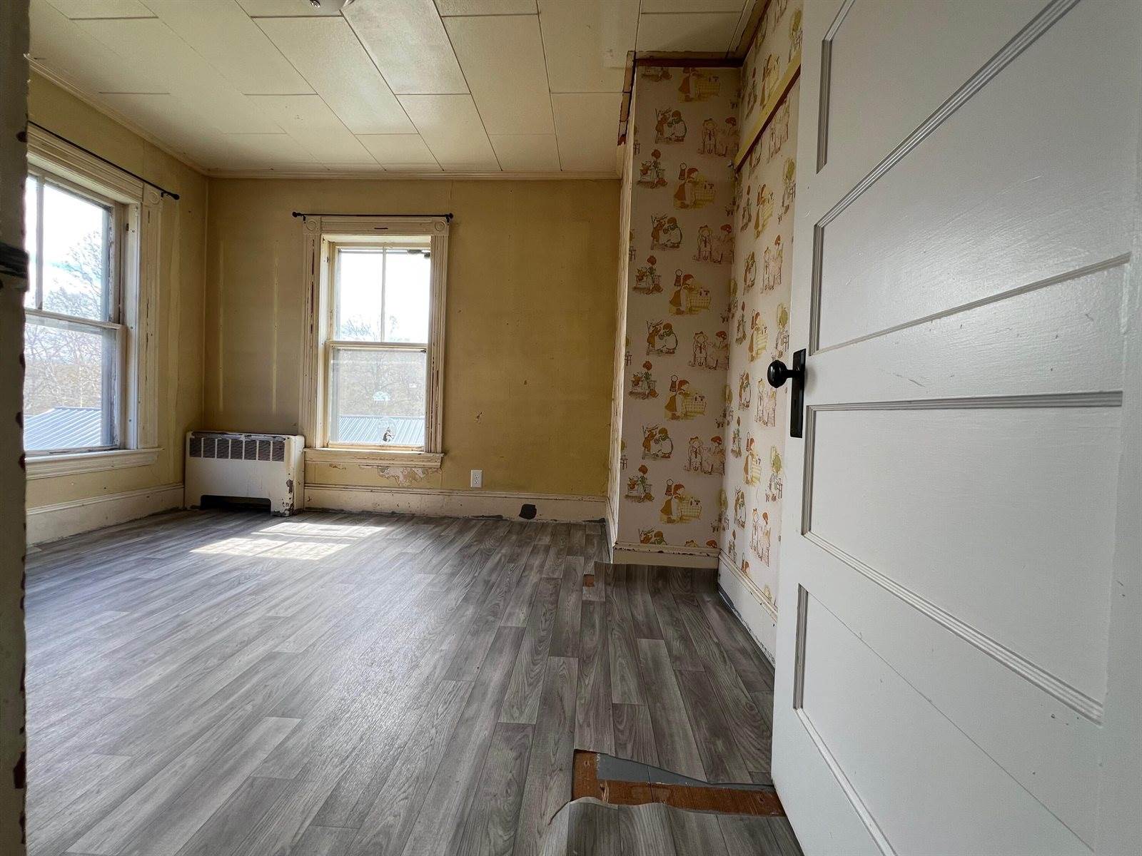 25 Elm Street, Houlton, ME 04730