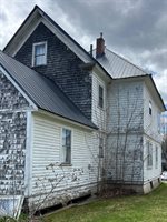 25 Elm Street, Houlton, ME 04730