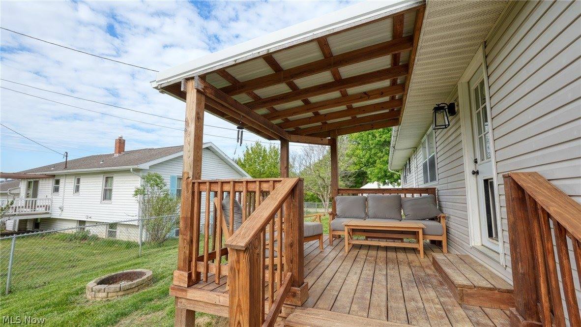 212 Westview Drive, New Concord, OH 43762