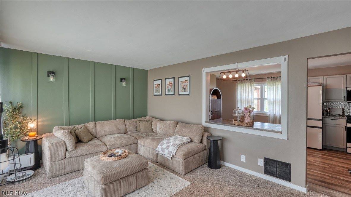 212 Westview Drive, New Concord, OH 43762