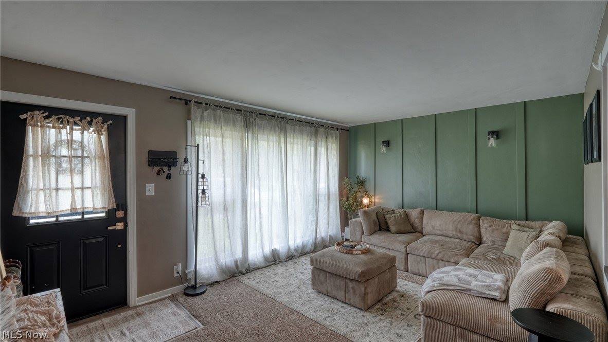 212 Westview Drive, New Concord, OH 43762