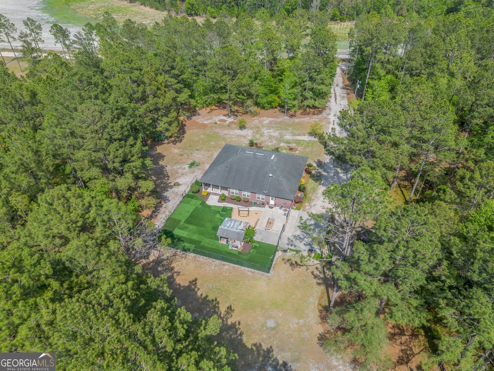 5512 Newton Road, Blackshear, GA 31516