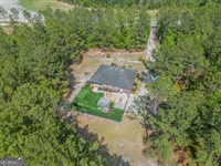 5512 Newton Road, Blackshear, GA 31516