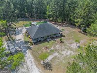 5512 Newton Road, Blackshear, GA 31516