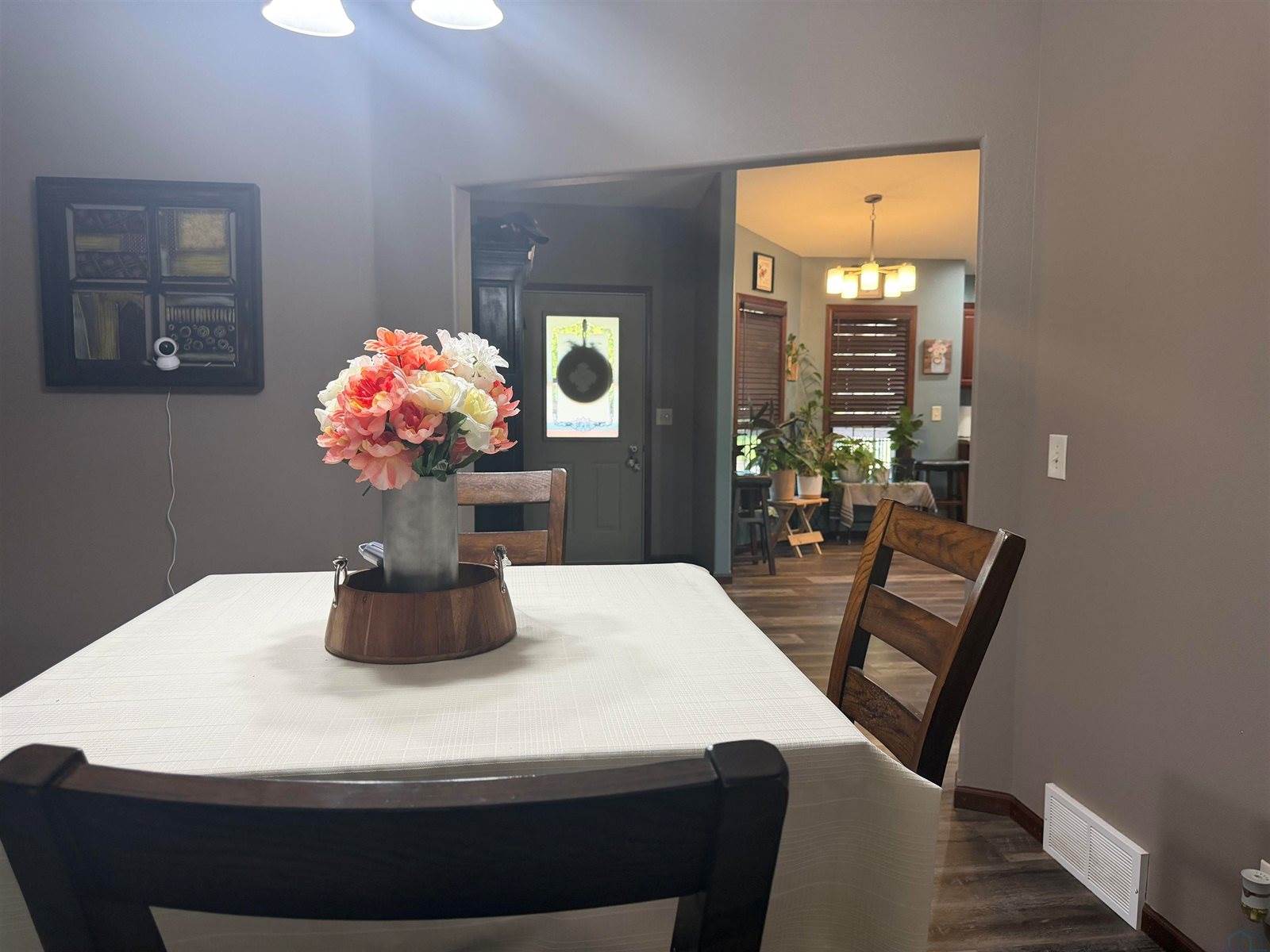 302 E Jefferson St, Elk Point, SD 57025