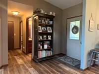 302 E Jefferson St, Elk Point, SD 57025