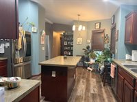 302 E Jefferson St, Elk Point, SD 57025