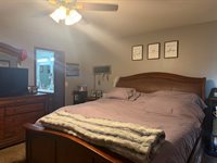 302 E Jefferson St, Elk Point, SD 57025