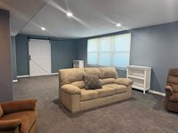 302 E Jefferson St, Elk Point, SD 57025