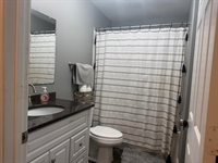 302 E Jefferson St, Elk Point, SD 57025