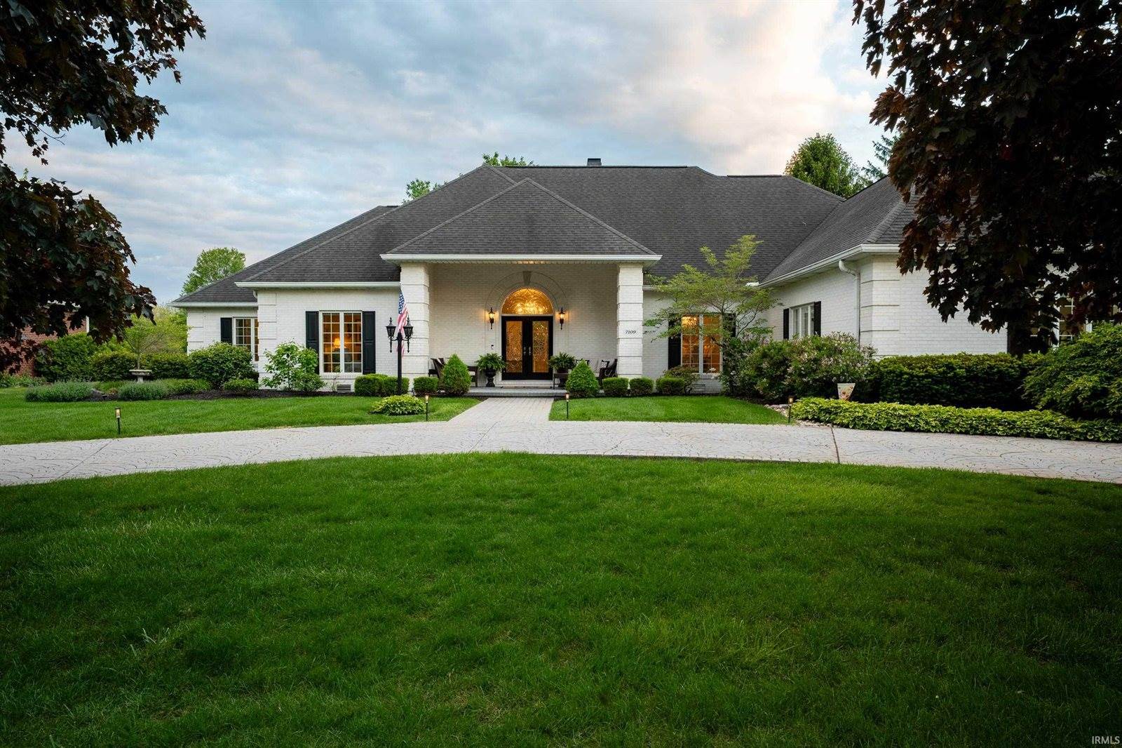 7109 W Saint Andrews Avenue, Yorktown, IN 47396