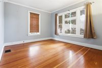 334 SE 78TH Ave, Portland, OR 97215