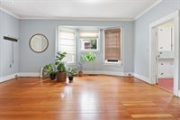 334 SE 78TH Ave, Portland, OR 97215