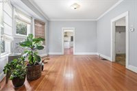 334 SE 78TH Ave, Portland, OR 97215