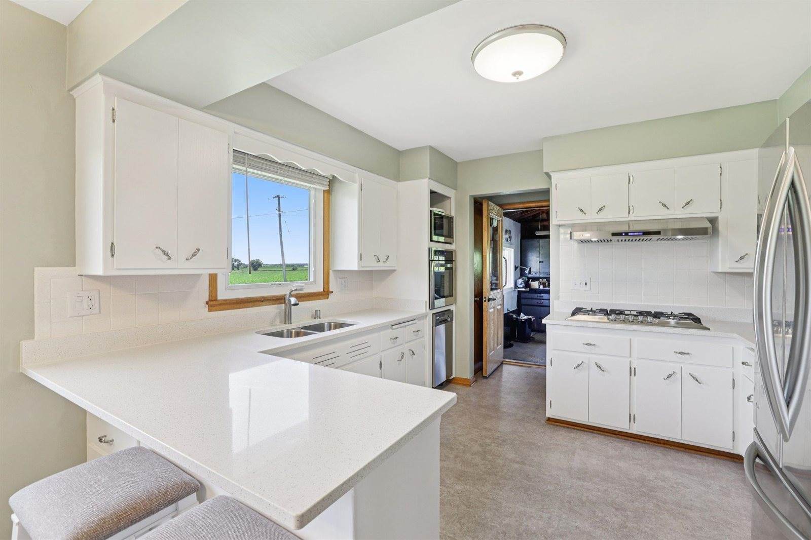1909 Weber Drive, Sun Prairie, Town of, WI 53590