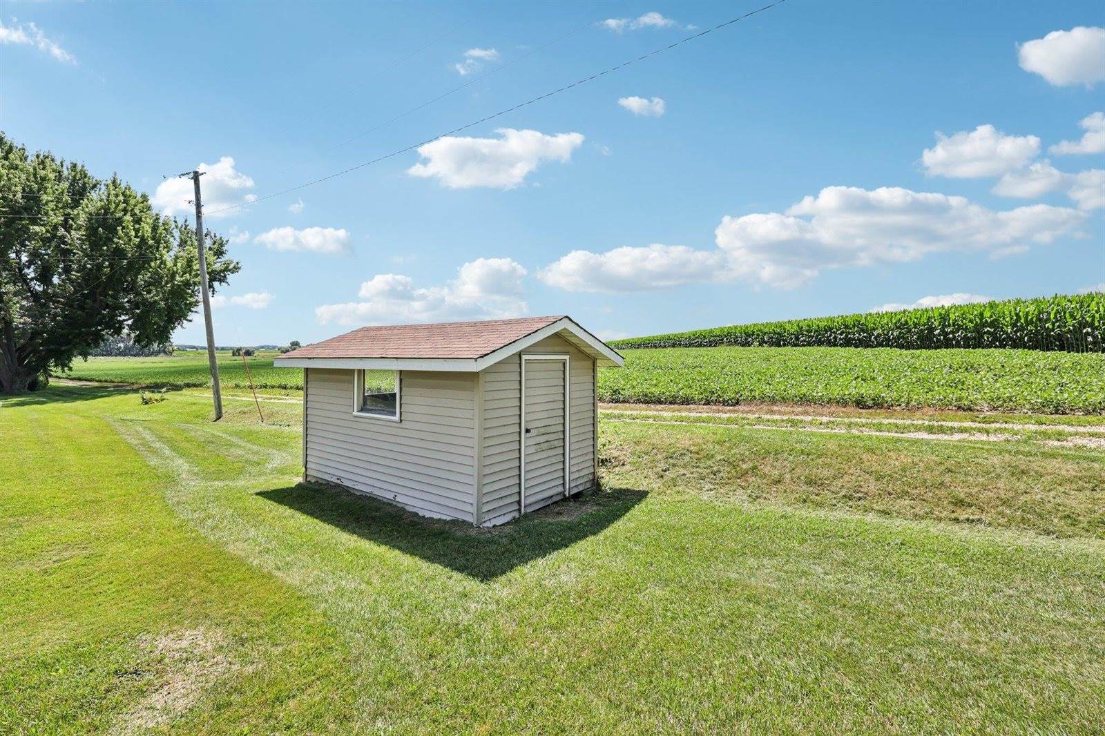 1909 Weber Drive, Sun Prairie, Town of, WI 53590
